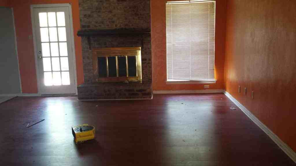 521 Caravaca Dr - Photo 2 of 8