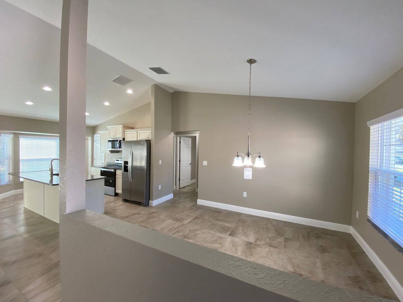 4110 Sw 132nd Ln - Photo 4 of 33