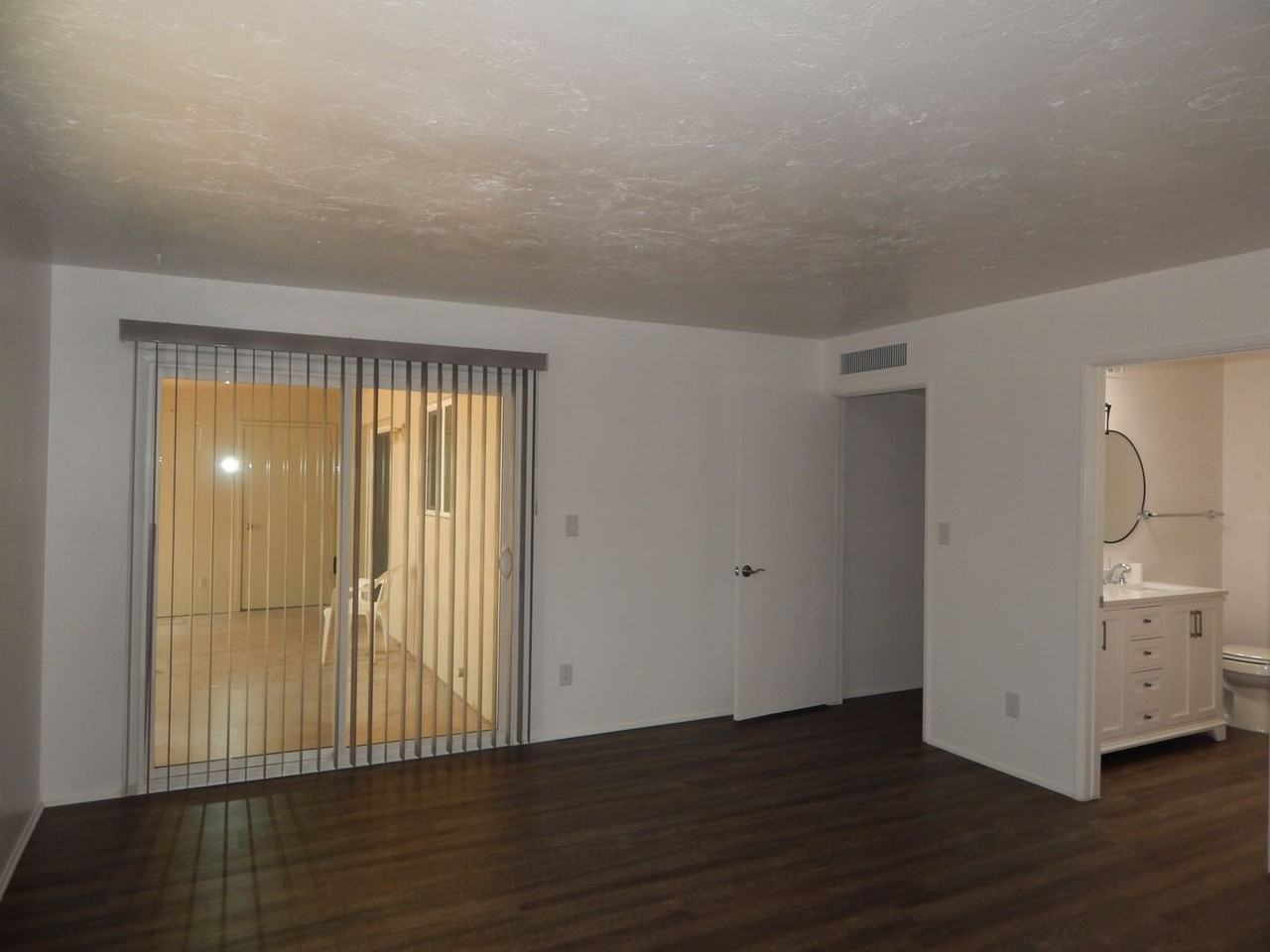 993 N Caribe Ave - Photo 7 of 15