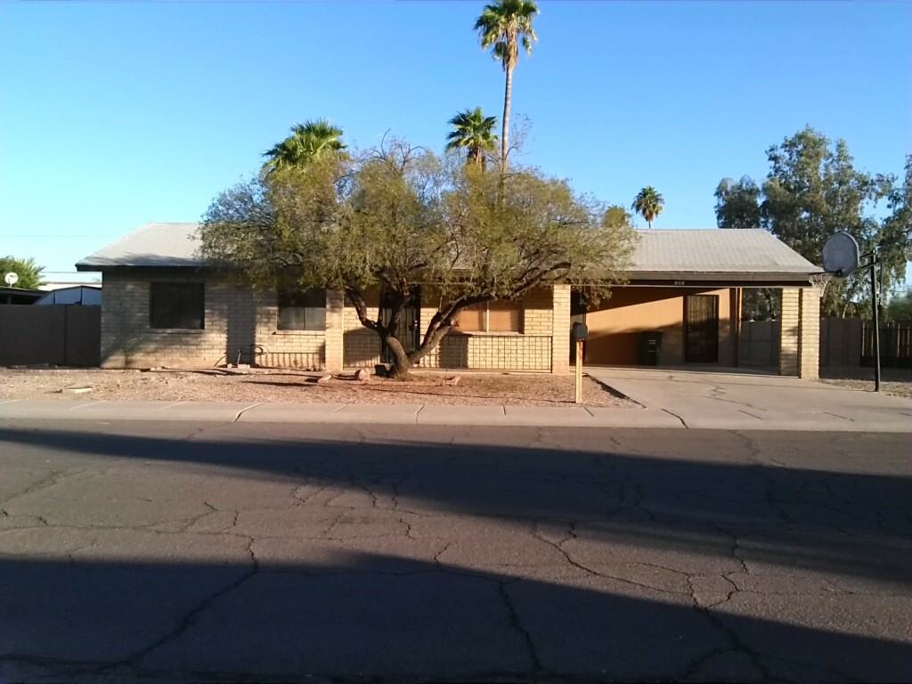 808 E Saguaro St #1 - Photo 2 of 8