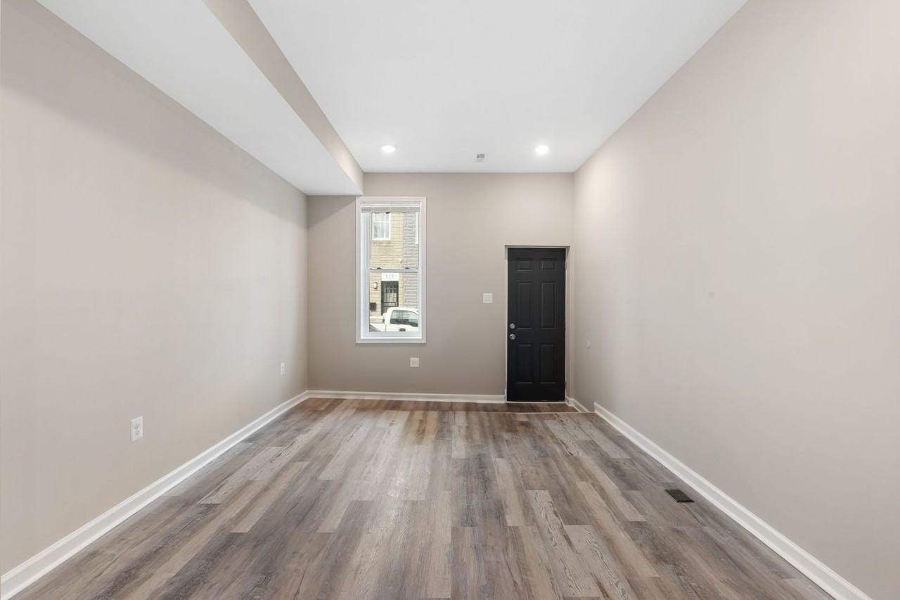 531 N Belnord Ave - Photo 5 of 18