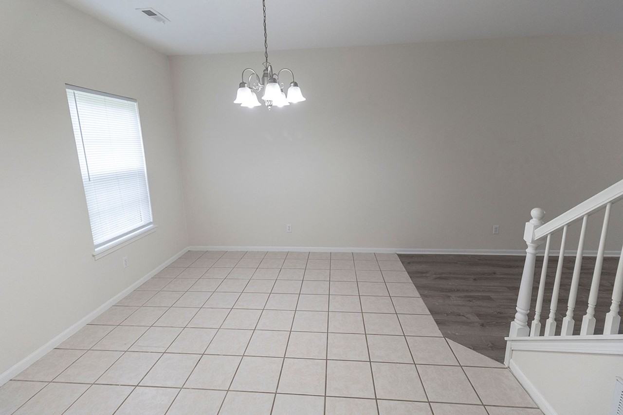 5000 Derby Ridge Dr #307 - Photo 6 of 28