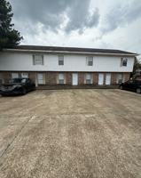 featured image of 904 N Montgomery St