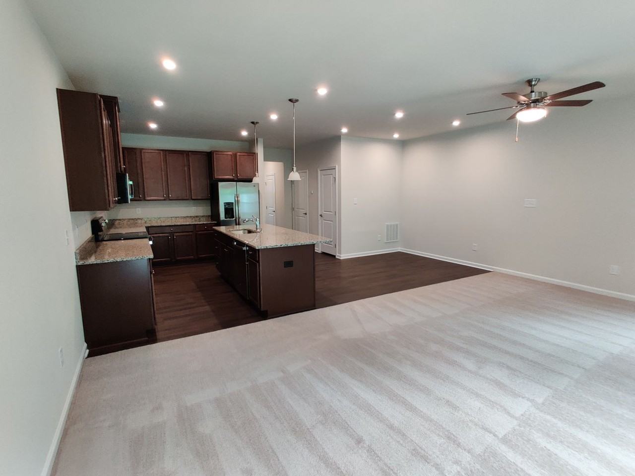 12736 Prestonfield Dr - Photo 5 of 22