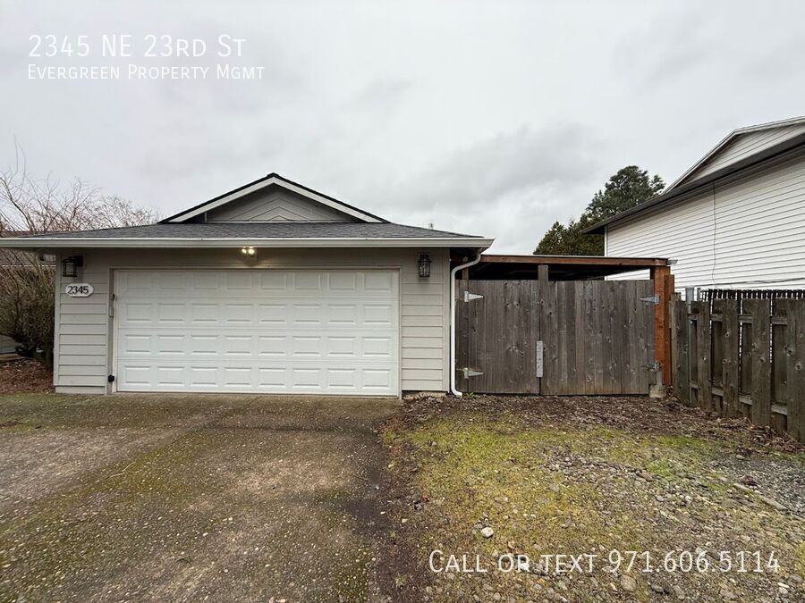 2345 Ne 23rd St - Photo 3 of 50