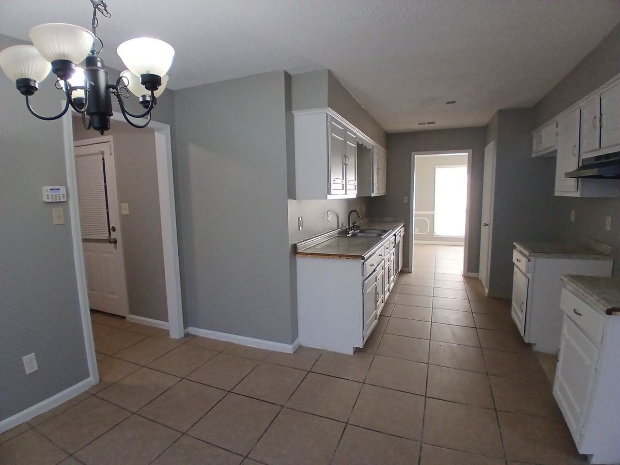 6764 Boylston Dr - Photo 3 of 14