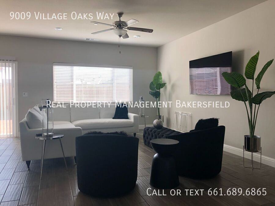 9009 Village Oaks Way - Photo 5 of 11