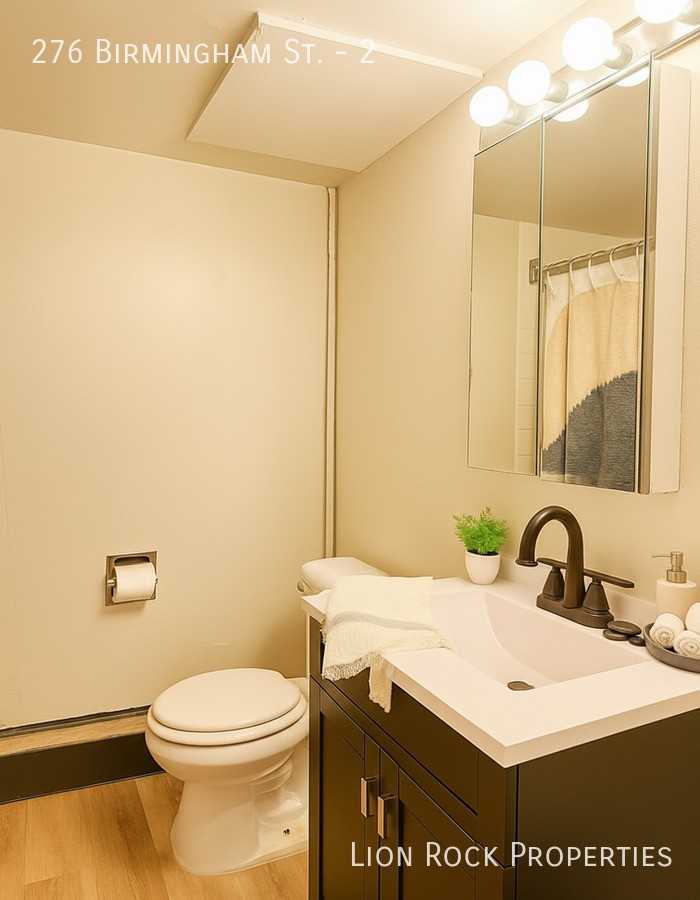 276 Birmingham St #2 - Photo 6 of 9