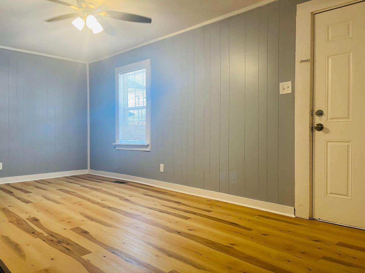 103 Addie St - Photo 2 of 22