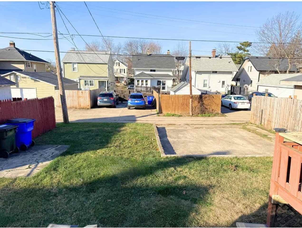 305 N F St - Photo 3 of 16