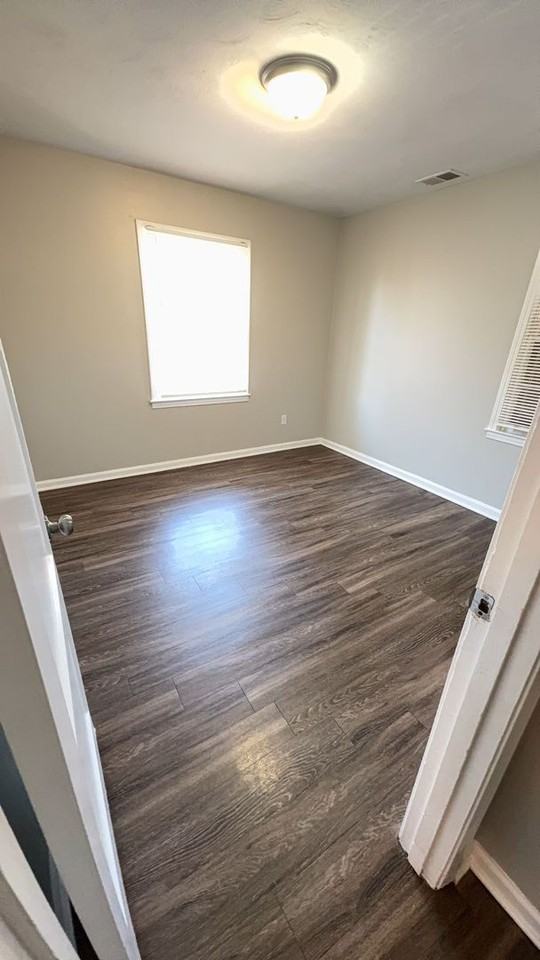 3788 Bishops Bridge Rd - Photo 6 of 12