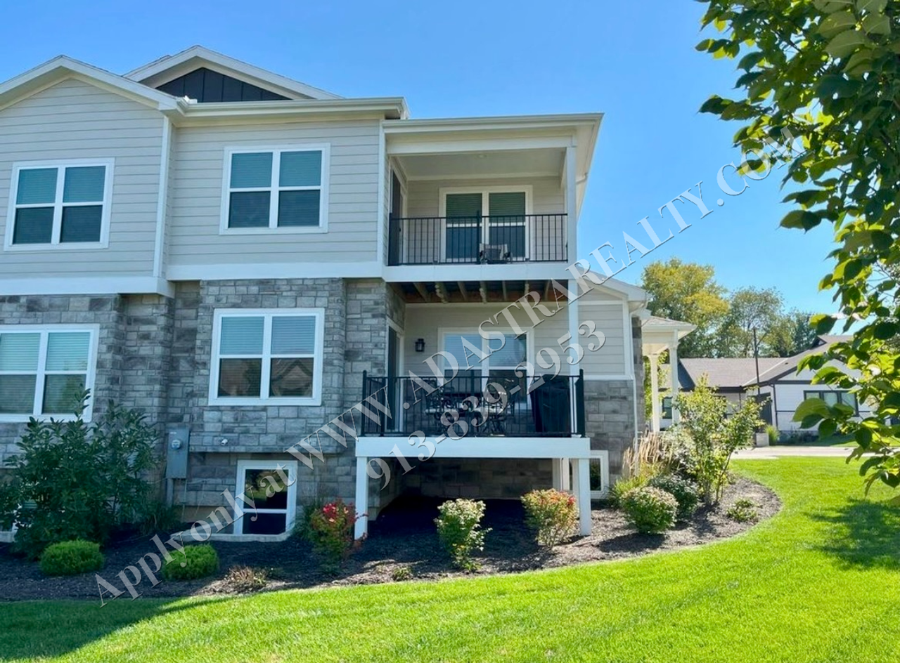 6942 W 162nd Ct - Photo 2 of 21