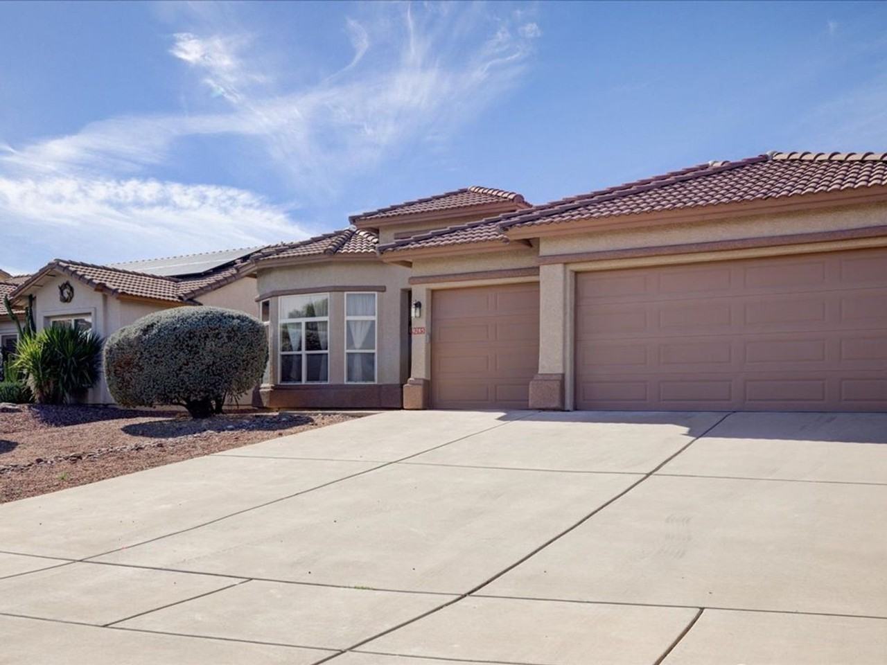 9285 N Sugar Foot Dr - Photo 2 of 28