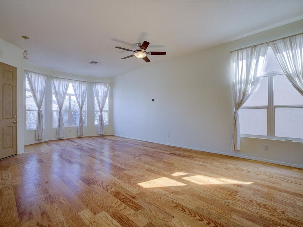 9285 N Sugar Foot Dr - Photo 5 of 28