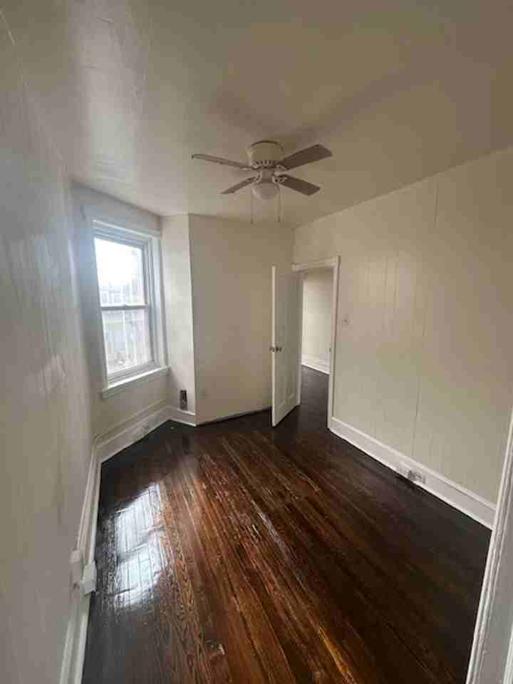 5618 Hazel Ave - Photo 2 of 14