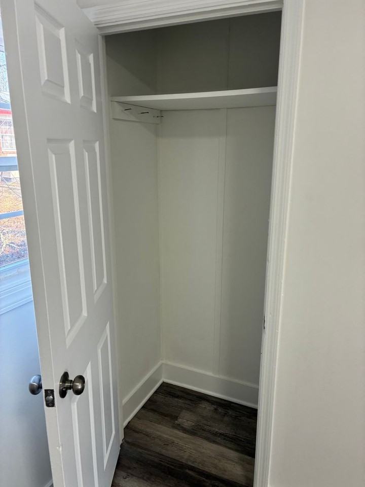 1415 Memorial Park Rd - Photo 5 of 7