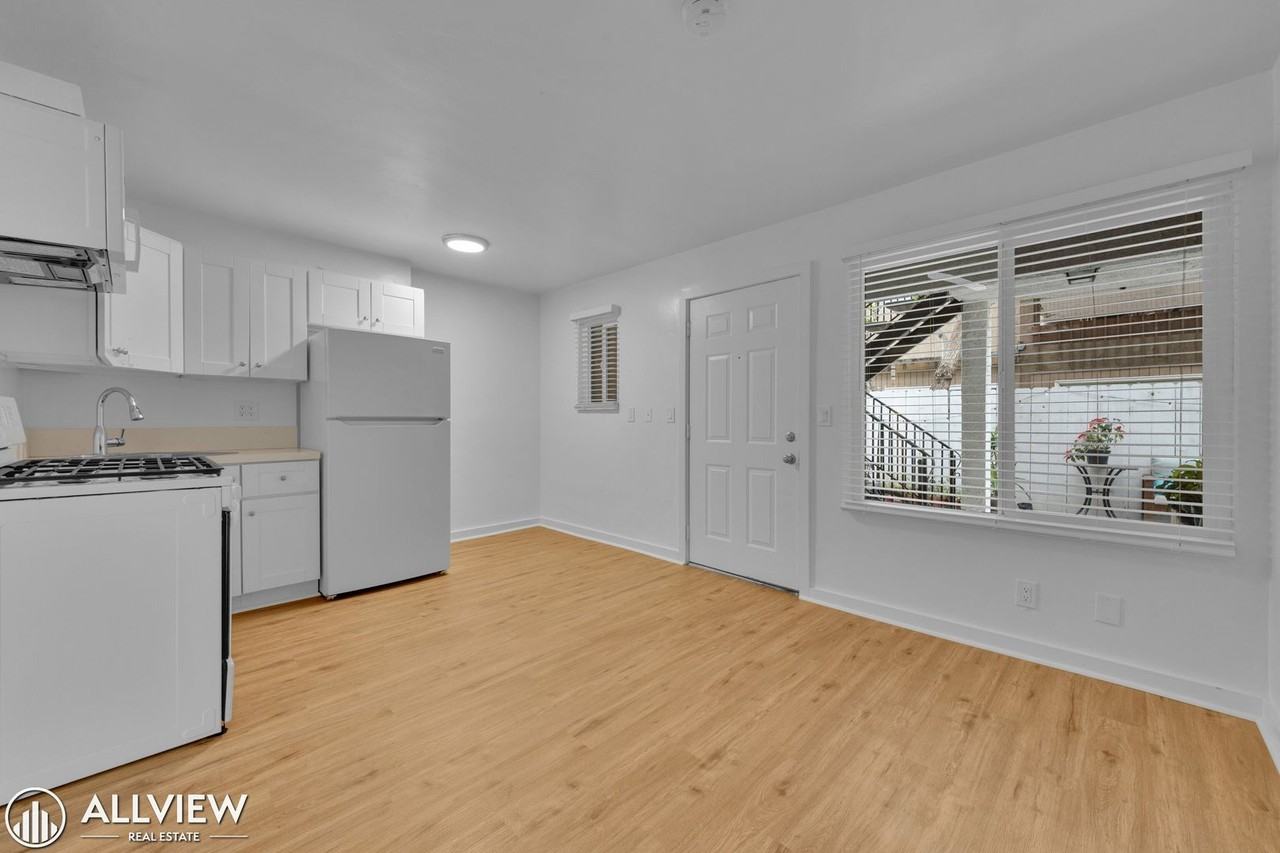 3864 35th Street - Photo 4 of 38