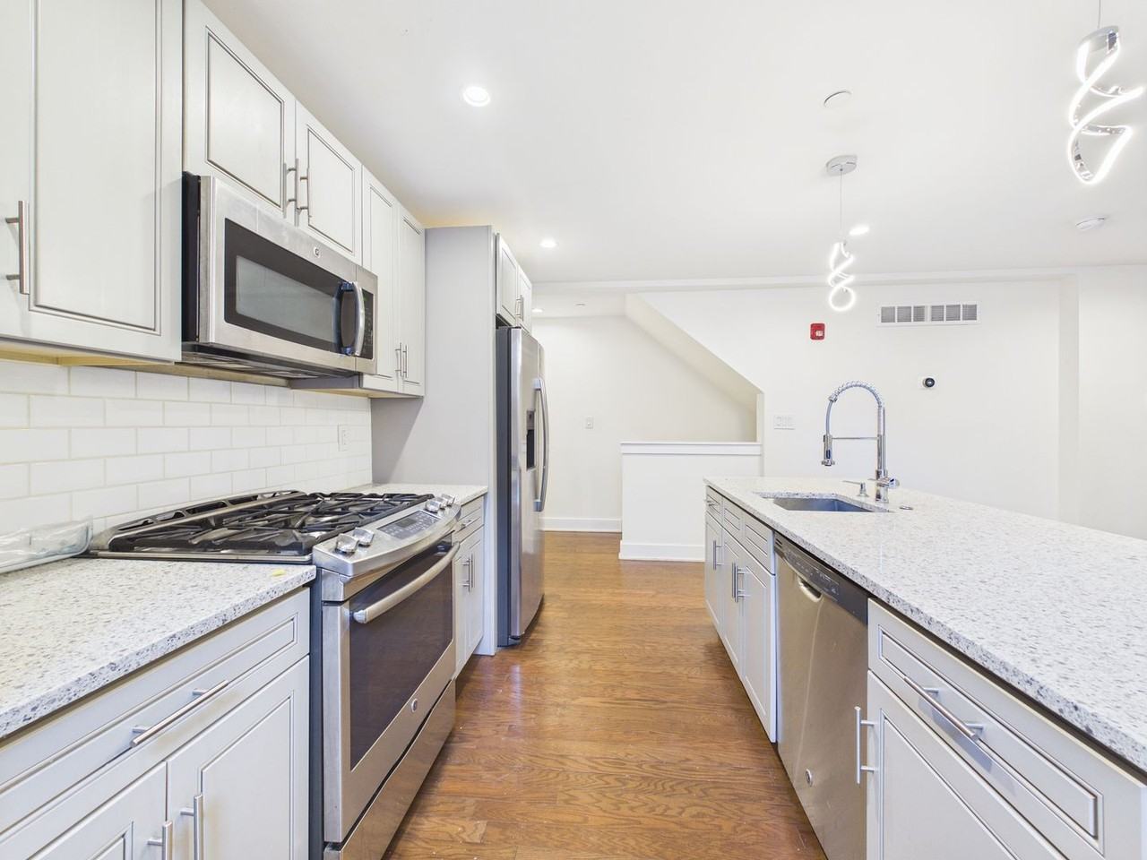 1532 N 7th St - Photo 6 of 16