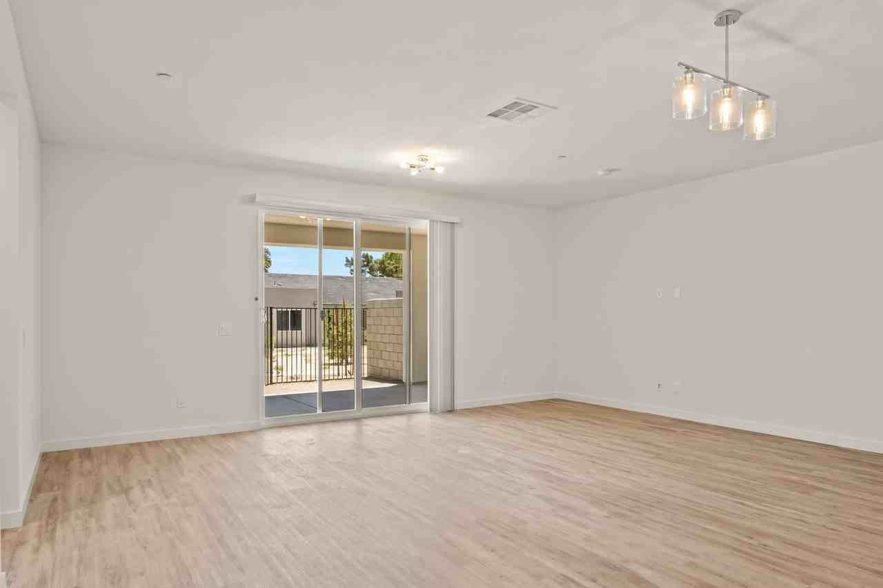 49142 Cochran Dr - Photo 3 of 24