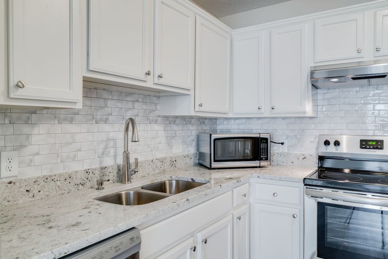 Neon Flats in Northeast Minneapolis - Photo 4 of 15