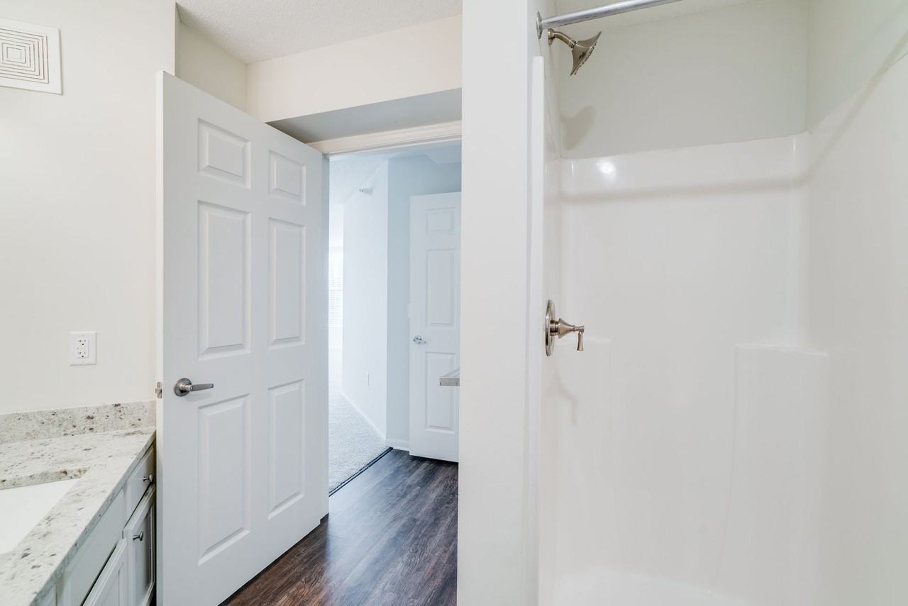 Neon Flats in Northeast Minneapolis - Photo 6 of 15