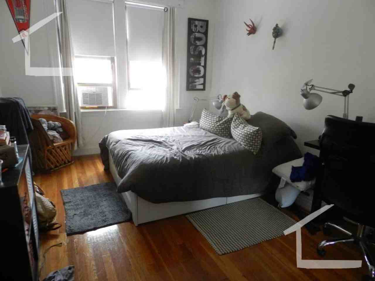 35 Egremont Rd - Photo 2 of 10