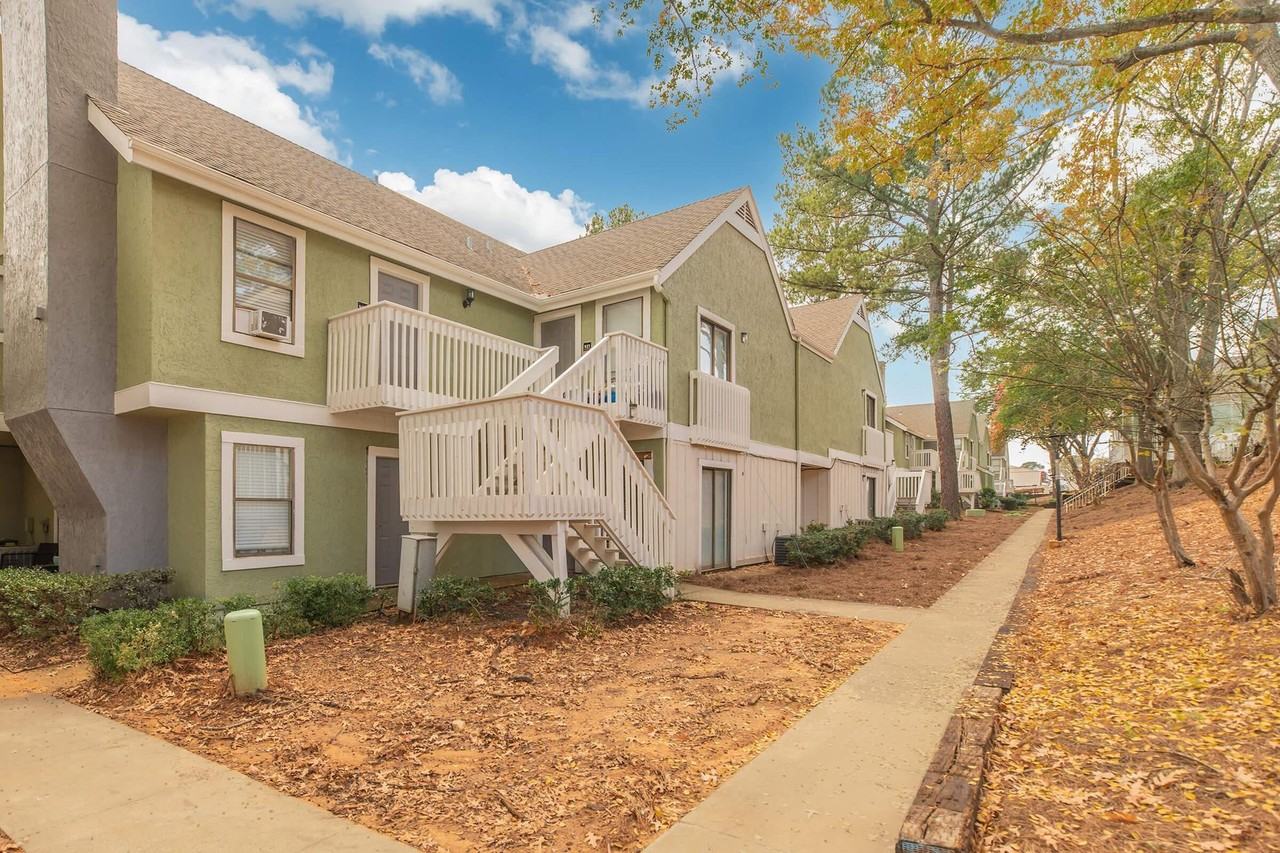 Cypress Flats - Photo 4 of 50