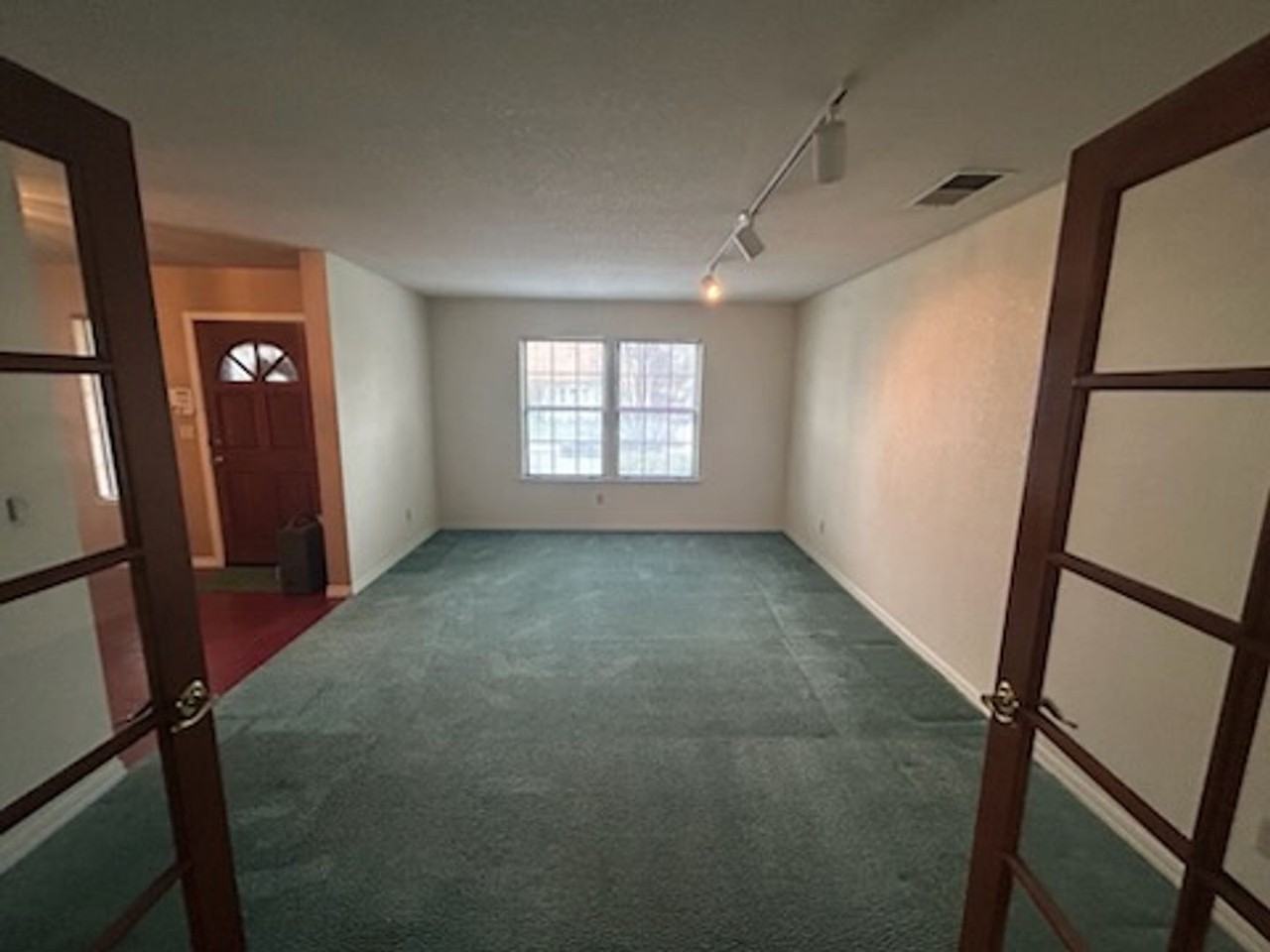 2723 Donner Way - Photo 5 of 7