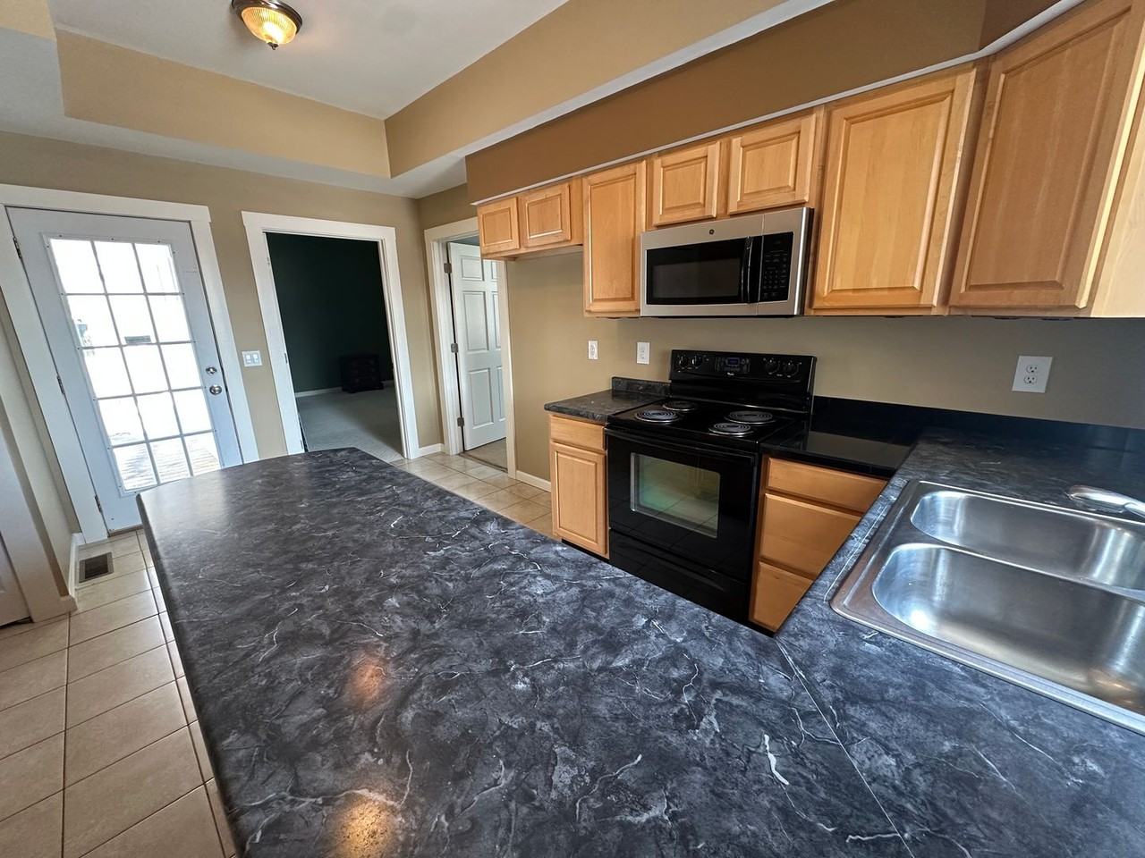 70 E Buckeye St - Photo 7 of 20