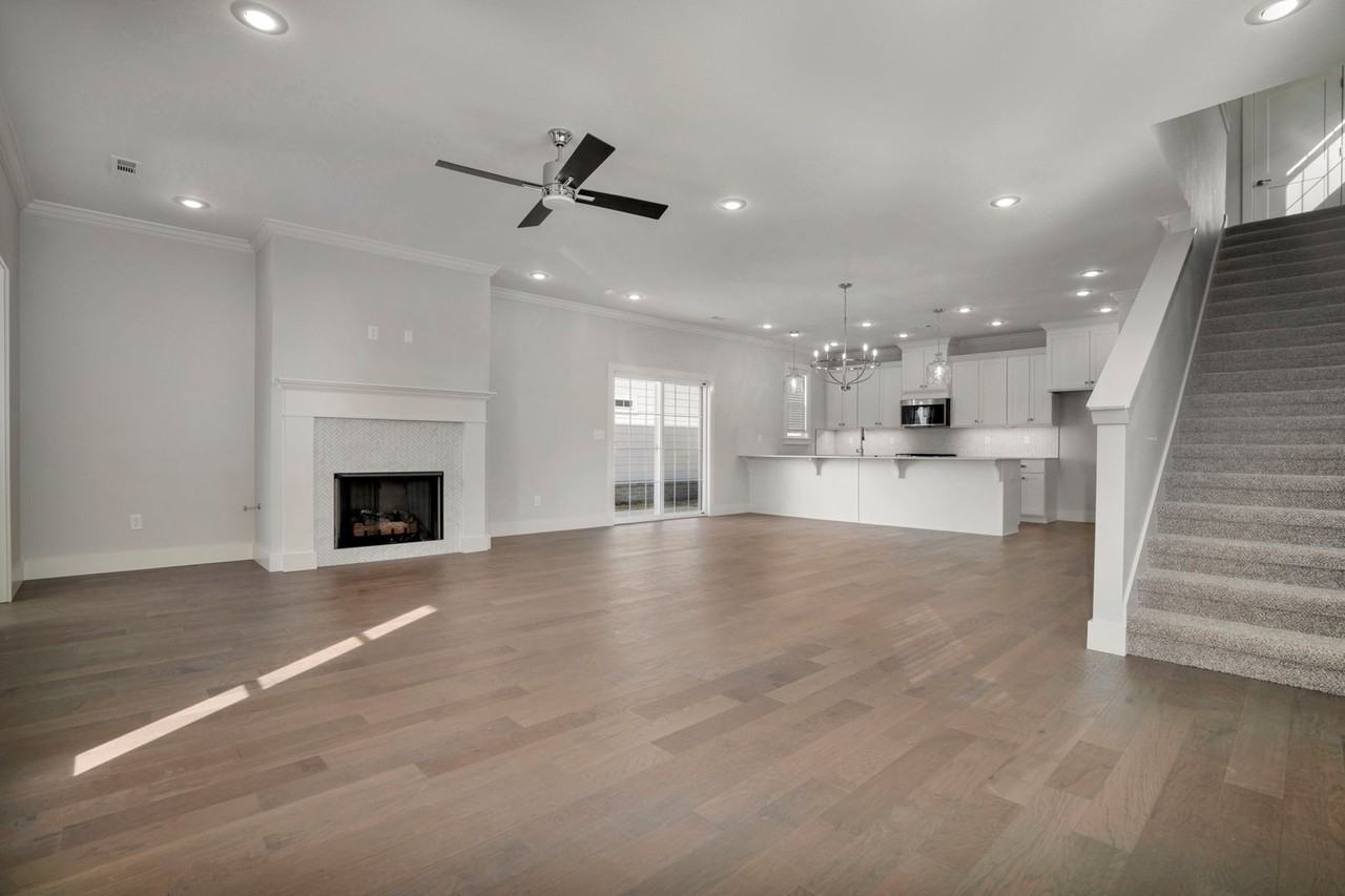 4376 4376 W Bronco Drive - 4376 w Bronco - Photo 4 of 26