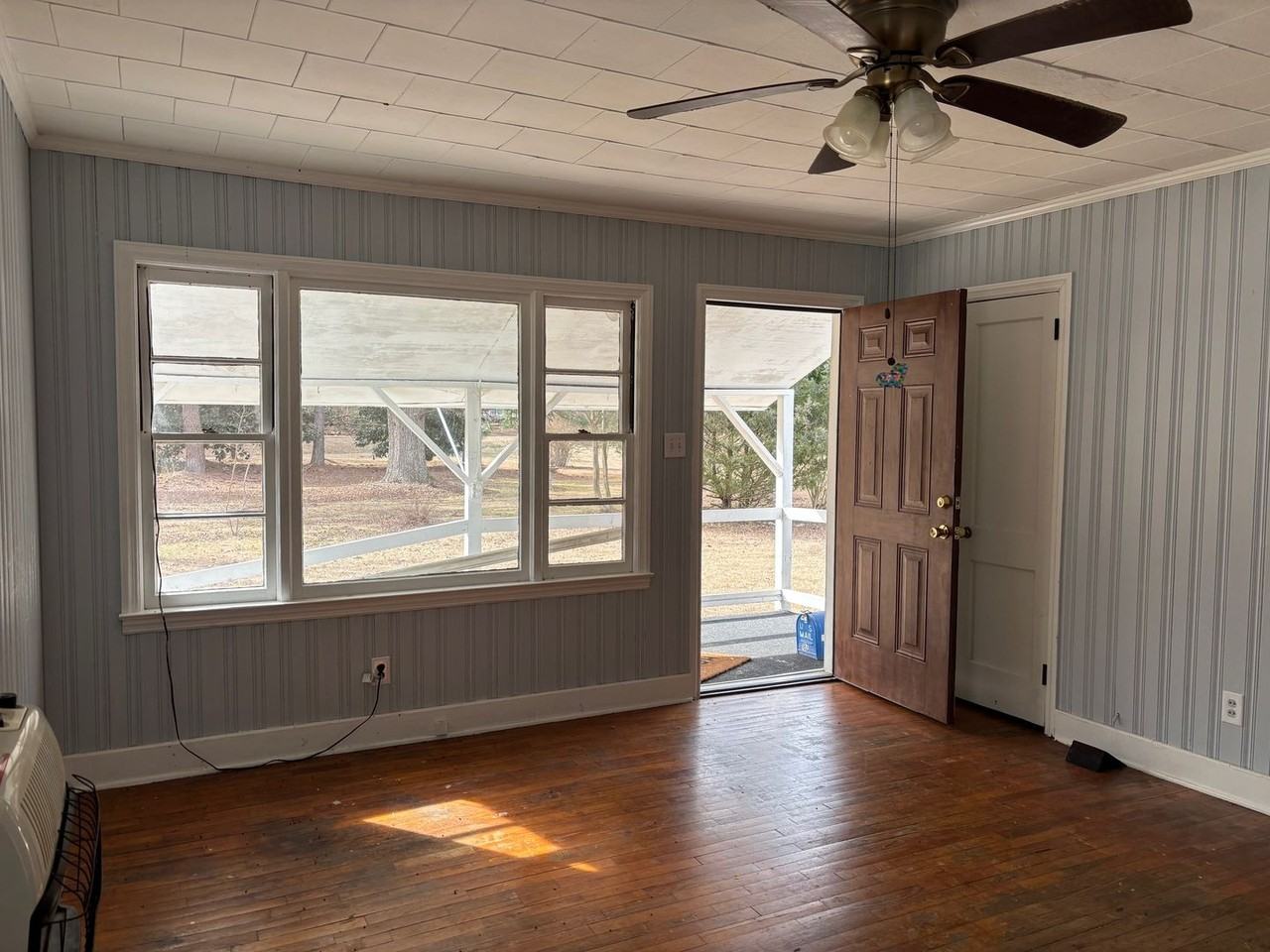 187 Tarry Church Rd - Photo 5 of 28