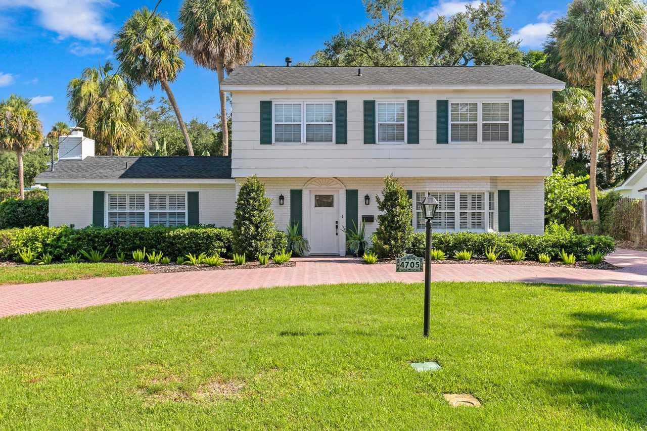 4705 W San Rafael St