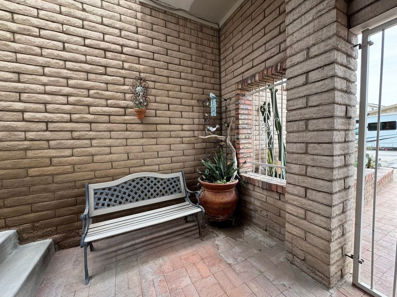 1464 Riverfront Dr - Photo 7 of 50