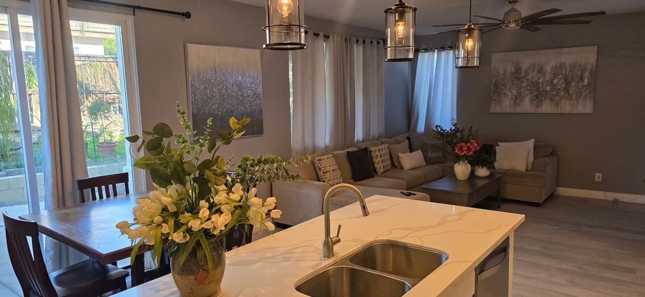 23484 Nautical Cir - Photo 6 of 20