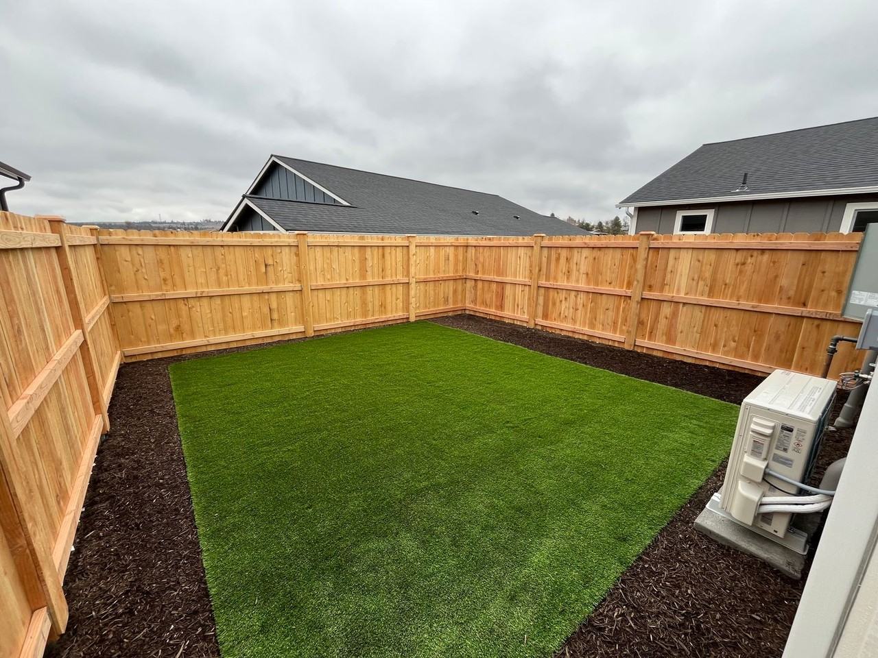 598 Ne Arnold Rd - Photo 6 of 8