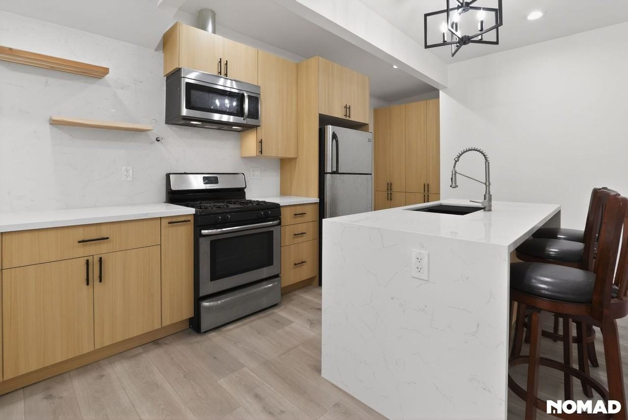 2941 S La Salle Ave - Photo 7 of 35