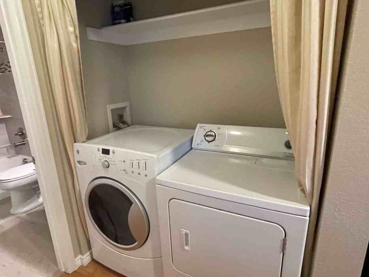 4361 Hunting Meadows Cir - Photo 5 of 16