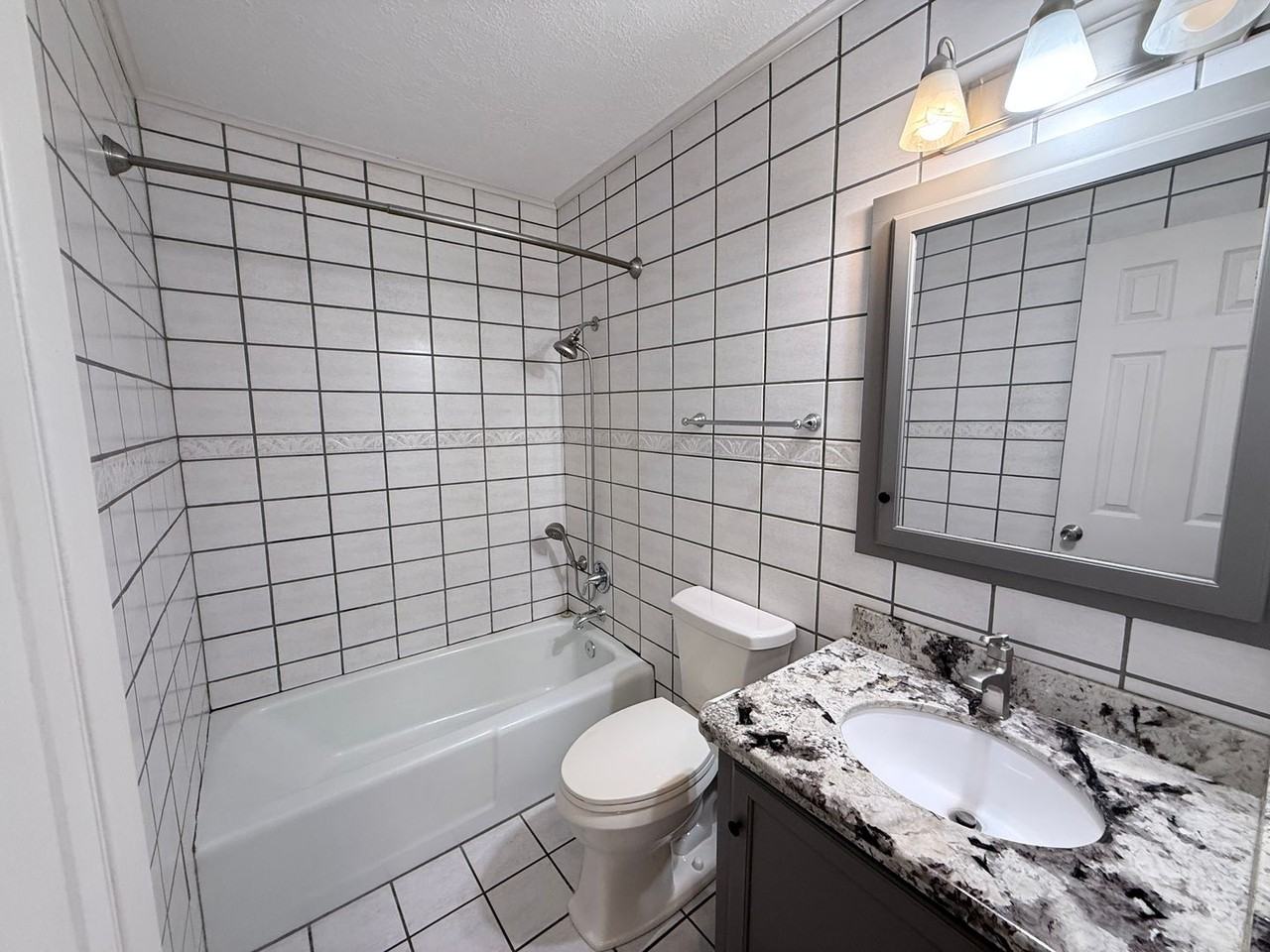 2528 Saint Joseph St - Photo 7 of 16