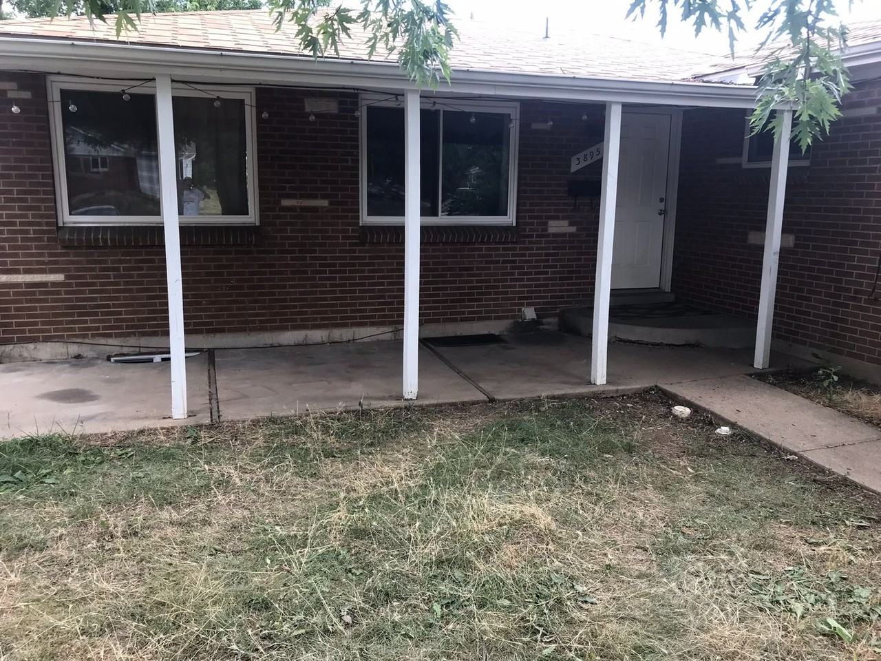 3895 Moorhead Ave - Photo 2 of 28