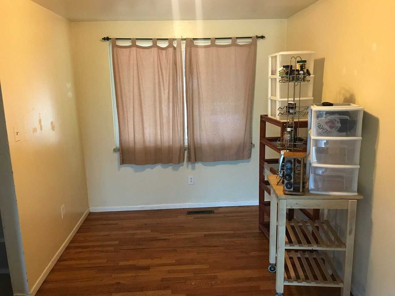 3895 Moorhead Ave - Photo 7 of 28