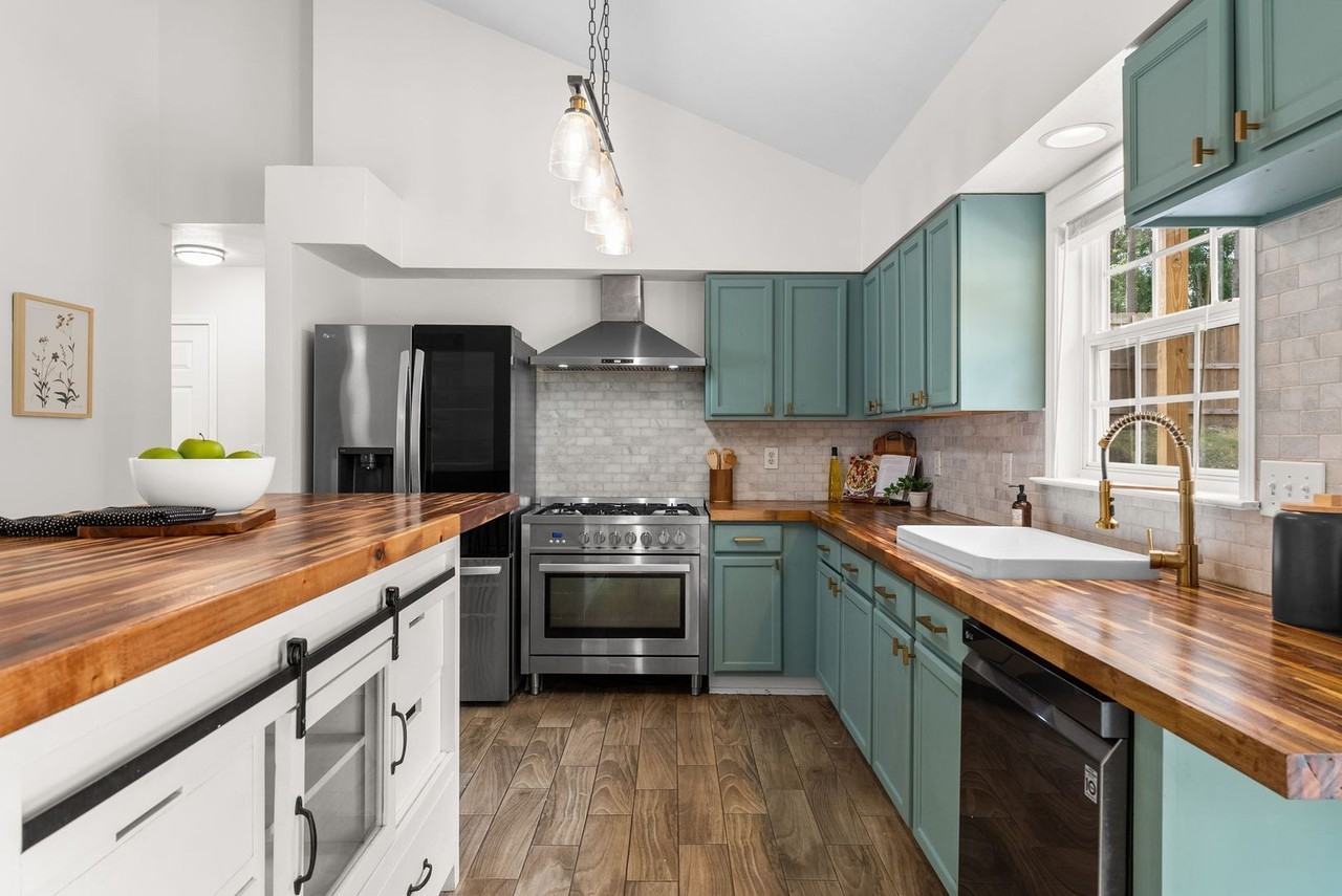 131 Wilbon Cir - Photo 5 of 43