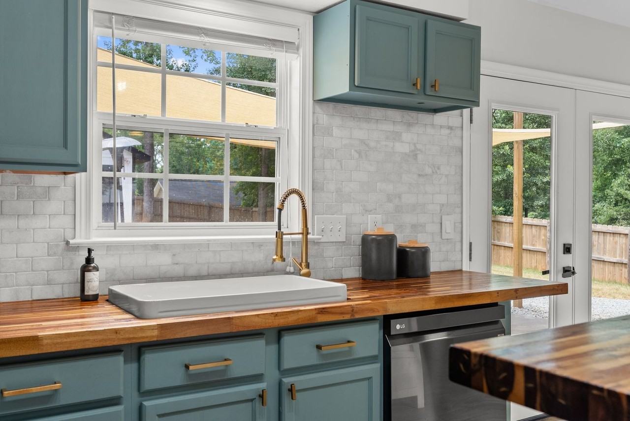 131 Wilbon Cir - Photo 6 of 43