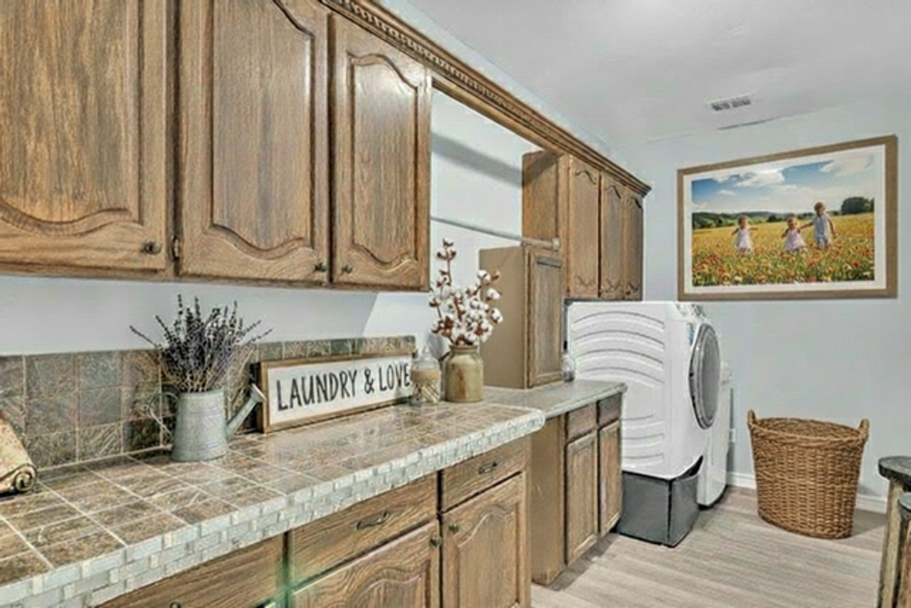 2370 Big Woods Rd - Photo 6 of 27