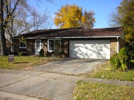 featured image of 7810 Crestline Ct