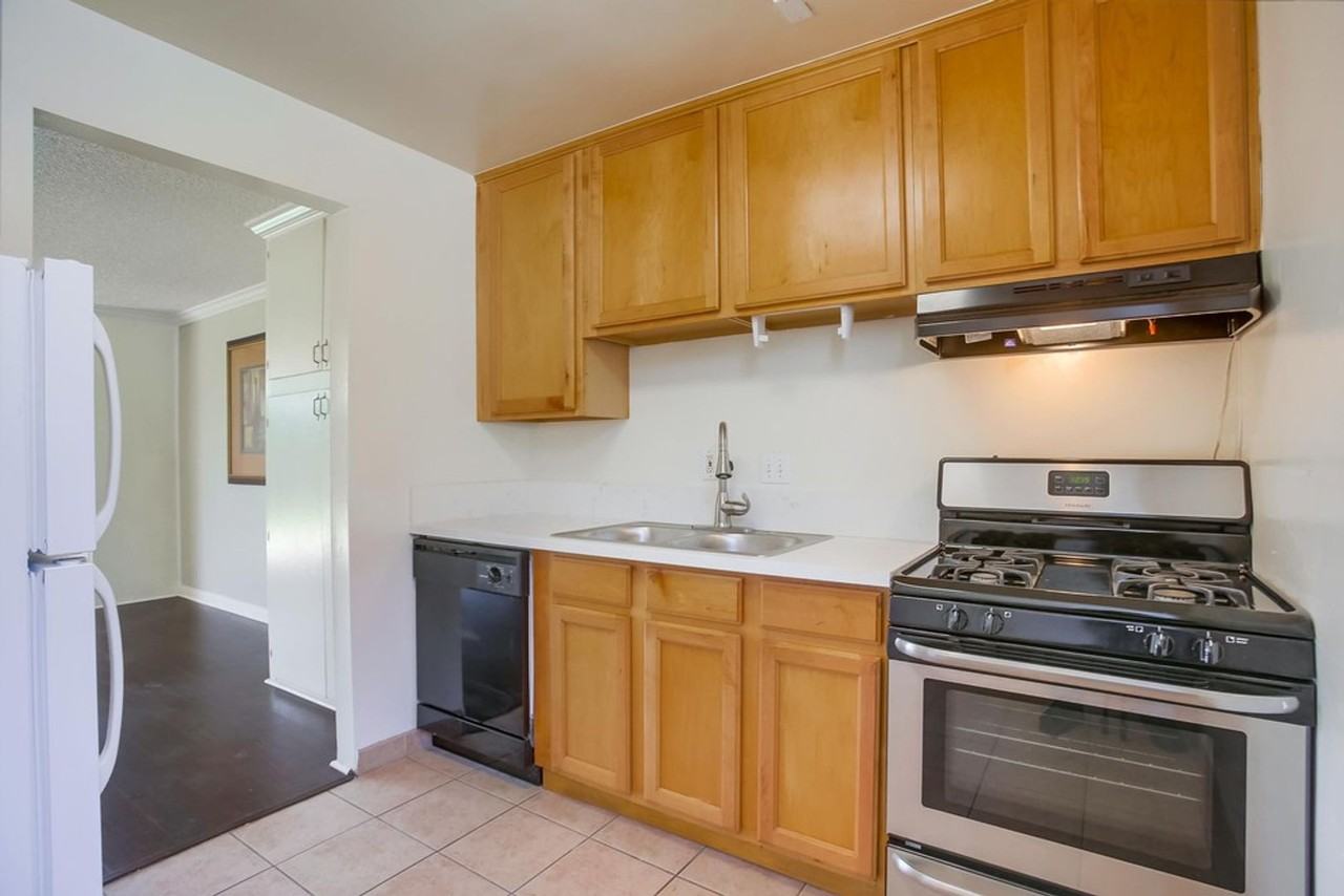 3650 Florida St #B - Photo 5 of 8