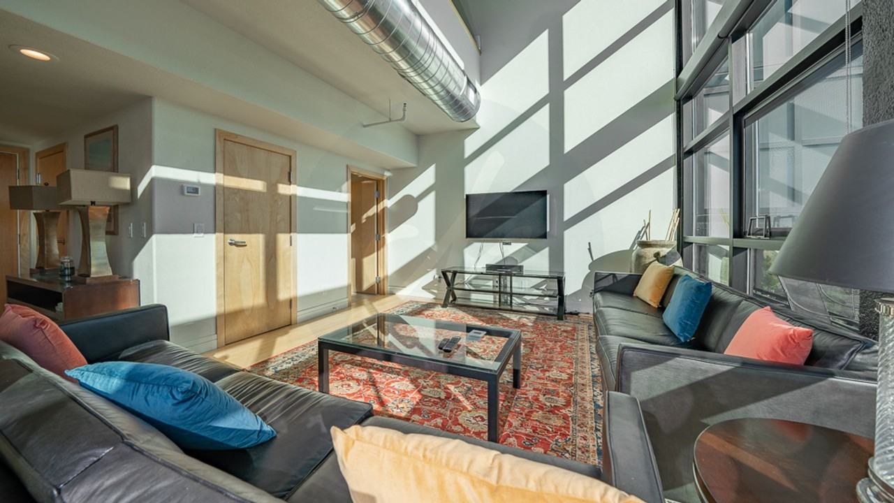 417 E Kiowa St #1203 - Photo 4 of 23