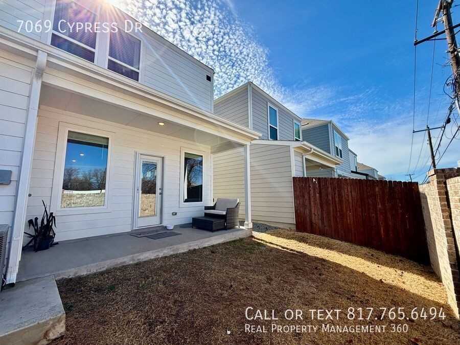 7069 Cypress Dr - Photo 7 of 10