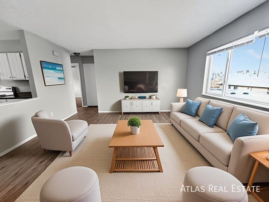 2116 Friendship Pl #2 - Photo 2 of 31