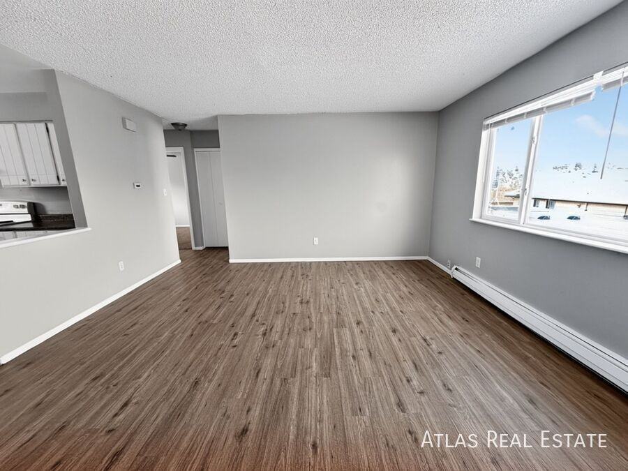 2116 Friendship Pl #2 - Photo 3 of 31