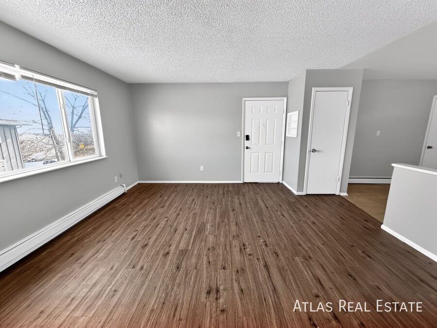 2116 Friendship Pl #2 - Photo 5 of 31